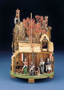 Een militaire mechanische scène van soldaten, de houten figuren buiten een rieten huis, eind 19e eeuw door European School
