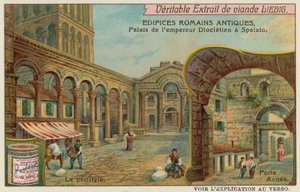 Paleis van Diocletianus in Split in Kroatië met detail van zuilengalerij en zuidelijke zeepoort (chromolitho) door European School
