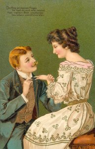 Man die een vrouw ten huwelijk vraagt, op het punt om een ring om haar vinger te doen door European School