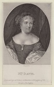 Mary Davis, Engelse actrice door European School