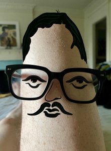 Thigh Guy, c.2020-24 (digitale kunst) door Evan Sklar