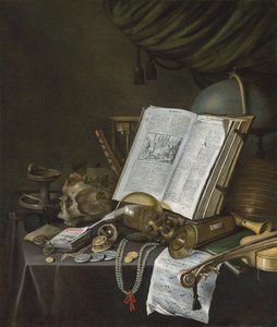 Stilleven met munten en andere voorwerpen op een tafel