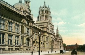 Het Victoria en Albert Museum door Eyre and Spottiswoode