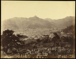 Uitzicht op Nagasaki vanaf de Battery Hill door Felice Beato