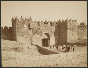 Damascuspoort door Félix Bonfils