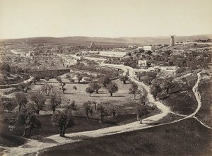 Valleilandschap met een windmolen en olijfboomgaarden door Félix Bonfils
