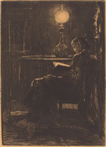 Vrouw die leest bij lamplicht
