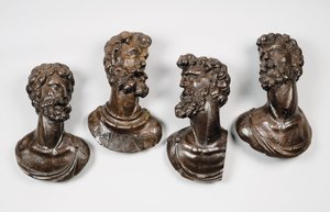 Set van vier bustes van mannen, mogelijk profeten, waarschijnlijk Antwerpen, midden 16e eeuw door Flemish School