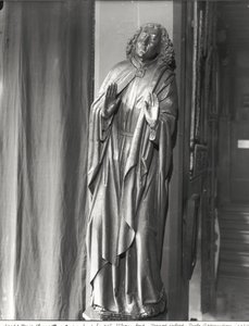 St. Johannes op Calvarie door Flemish School