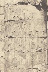 Karnak Thebe, Paleis--Hypostyle zaal--Centrale colonnade--Decoratie van een schacht, 1853 door Félix Teynard