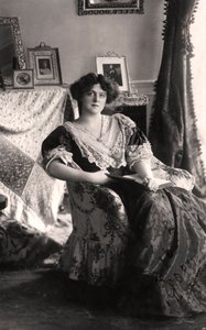 Marie Studholme 1875-1930, Engelse actrice, 1906