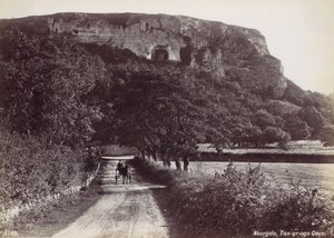 Abergele, Tan-yr-ogo Grot door Francis Bedford