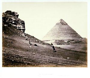 De tweede piramide, vanuit het zuidoosten door Francis Frith