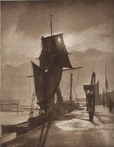 Zonneschijn en regenbui door Frank Meadow Sutcliffe