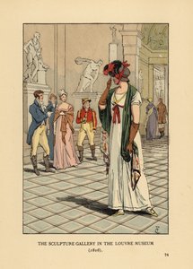 Modieuze vrouw in de beeldengalerij in het Louvre Museum