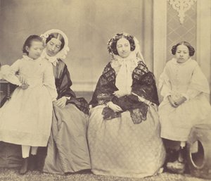 Elise Höusermann, Hermine, Marie en Marie Antoine, 1850s-60s door Franz Antoine