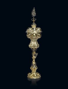 Vergulde beker en deksel, 1609-29 door Franz Fischer