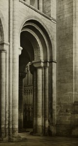 Kathedraal van Ely: Schip, zuidwestelijke hoek