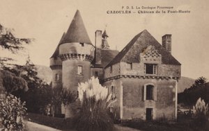 Cazoules, Chateau De La Fonte-Haute door French Photographer