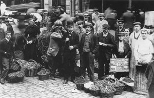 Tuinmannen van de Les Halles markt, Parijs, 1907