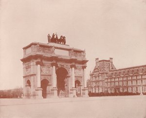 Parijs: Boog van de Carrousel (zw/w foto) door French Photographer