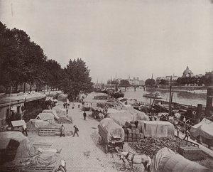 Parijs: Levee Scene in Parijs door French Photographer
