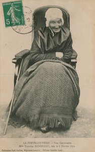 Eeuweling, Madame Thérèse Bedoiseau, La Ferté-Loupière door French Photographer