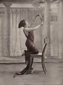 Regina Badet, Franse komische actrice door French Photographer