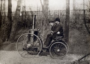 Het eerste stoomvoertuig bestuurd door de Graaf van Dion