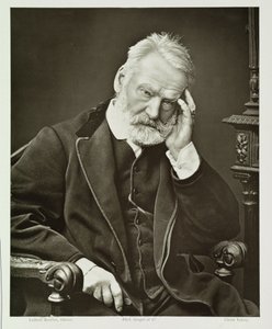 Victor Hugo (1802-85), uit Galerie Contemporaine, ca. 1874-78 door French Photographer
