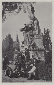 Bezoekers bij het standbeeld van Rome Victorious door French Photographer