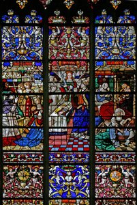 Een detail uit raam w30, het lofrede aan St. Romain raam door French School