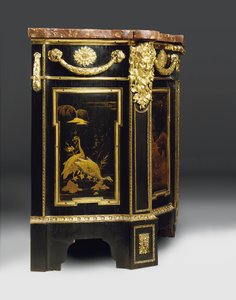 Een late Louis XV commode, ca. 1763-70 door French School