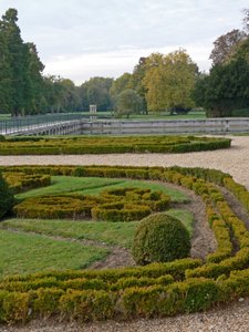 Een uitzicht op het Kasteel: de tuinen door French School