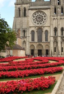 Een uitzicht op de westgevel