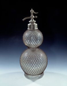 Kunst Frankrijk: Glazen sifon, 20e eeuw. door French School