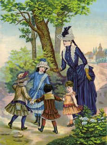 Moeder met kinderen spelen op het platteland