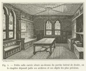 Kleine vierkante zaal boven de rechter zijportiek, waar het kapittel vroeger zijn archieven en kostbaarste voorwerpen bewaarde door French School