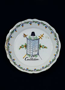 Bord versierd met het Boek van de Grondwet, geassocieerd met de Drie Ordes