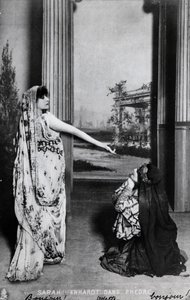 Ansichtkaart met Sarah Bernhardt (1844-1923) in Phedre door Jean Racine (1639-99) eind 19e eeuw door French School