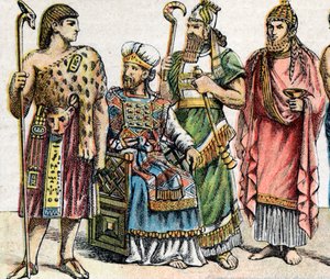 Religieuze kostuums in de oudheid: portret van een Egyptische hogepriester, een Hebreeuwse hogepriester, een Assyrische koning in officiant kleding en een Fenicische priester