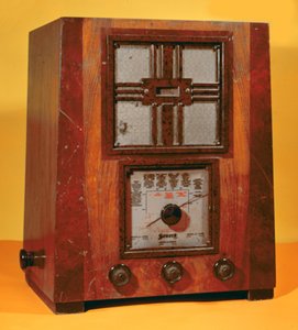 Sonora Radio, c.1930 door French School