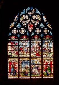 Raam met de Passie van Christus door French School