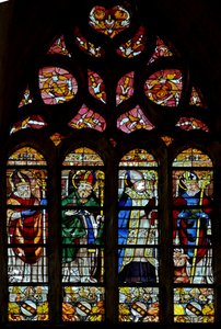 Raam w203 met Sint Hilarire, een onbekende heilige, Sint Exupery, Sint Sernin