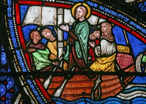 Raam w21 met een scène uit het leven van St. Eustache: hij vertrekt met zijn familie naar Egypte