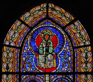 Raam w5 met de Maagd Maria