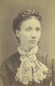 Zonder Titel Portret van Vrouw door G. C. Gilchrest