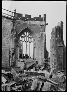 Bombeschade aan de Manchester Kathedraal, Greater Manchester, c1940s