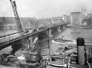 London Bridge, Southwark, Londen door George Davison Reid
