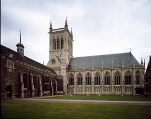 Gotische kunst: uitzicht op Saint John College opgericht in 1511 door de gravin van Richmond door George Gilbert Scott
